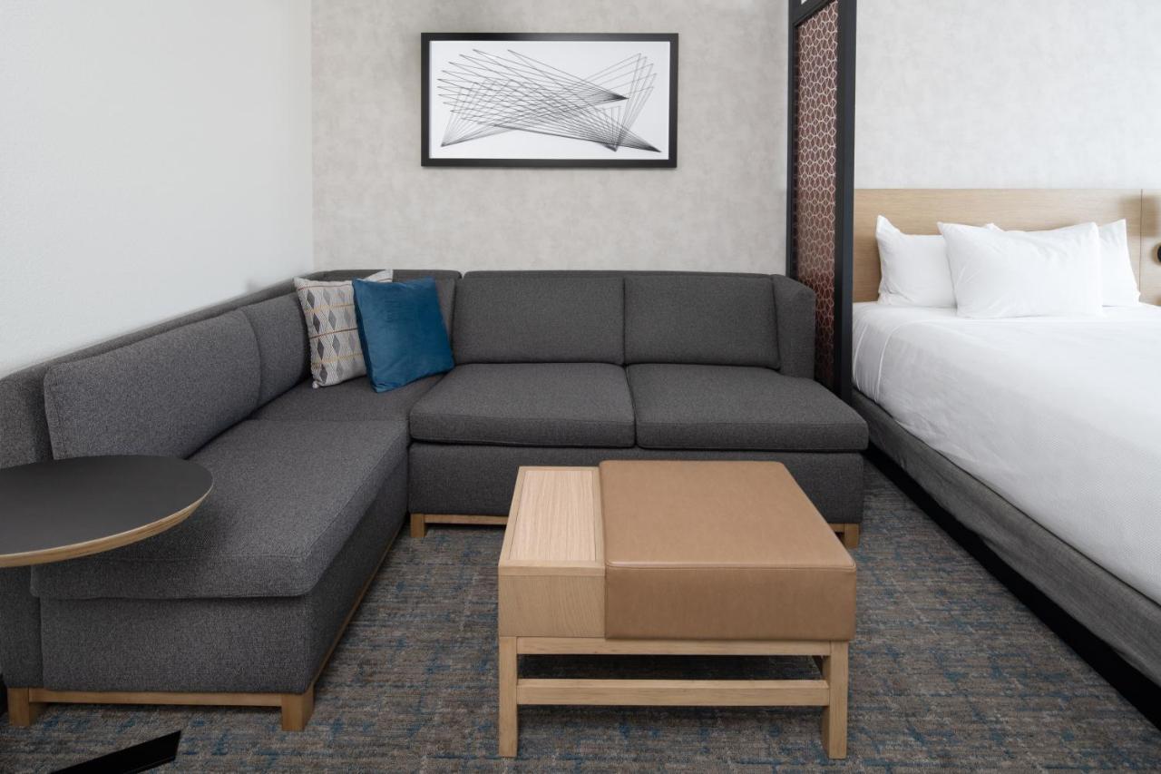 Hyatt Place Бейкерсфилд Экстерьер фото